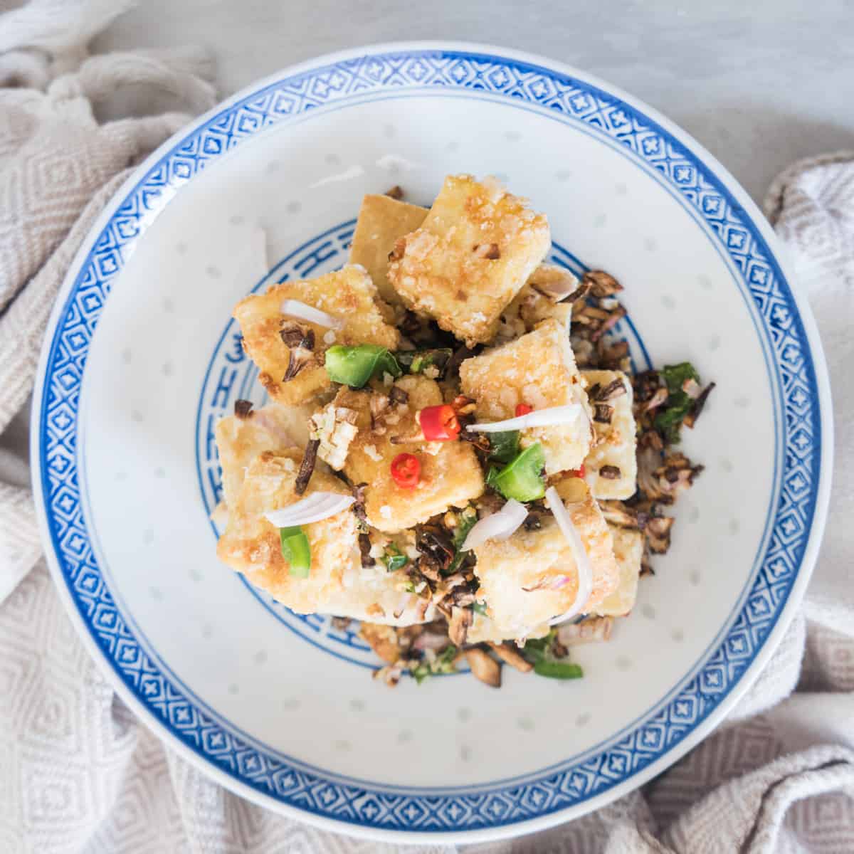 氣炸鍋椒鹽豆腐 Crispy Salt and Pepper Tofu made in the Air Fryer